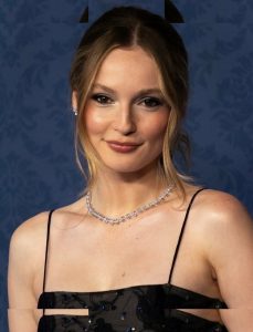 Hannah Dodd - Image 69