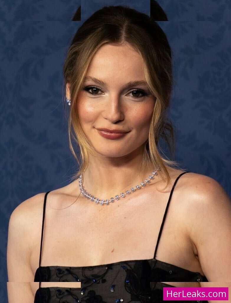 Hannah Dodd - Image 69