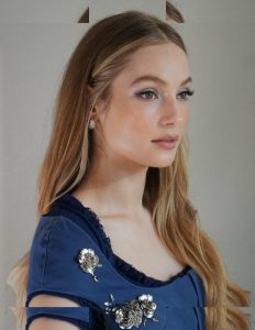 Hannah Dodd - Image 51