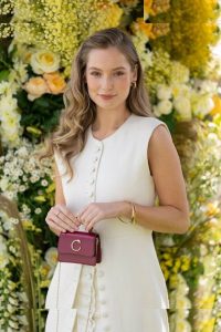 Hannah Dodd - Image 41