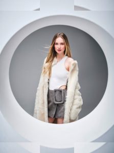 Hannah Dodd - Image 25