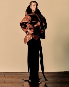 Hannah Dodd - Image 8