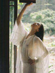 Ishari Perera - Image 3