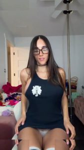 Izzygreen - Image 11