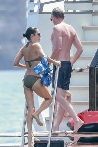 Jennifer Connelly - Image 117