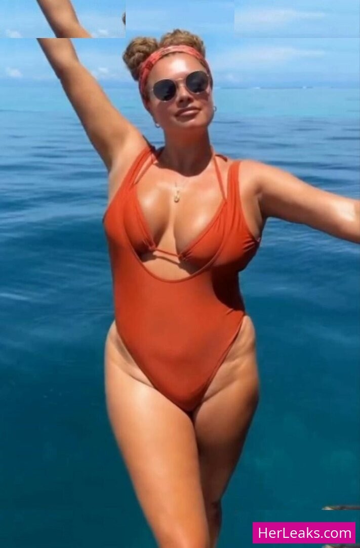 Joy Taylor - Image 61