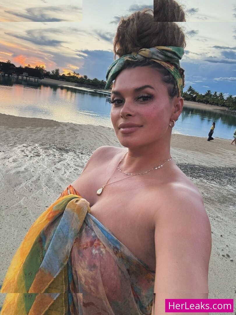 Joy Taylor - Image 42