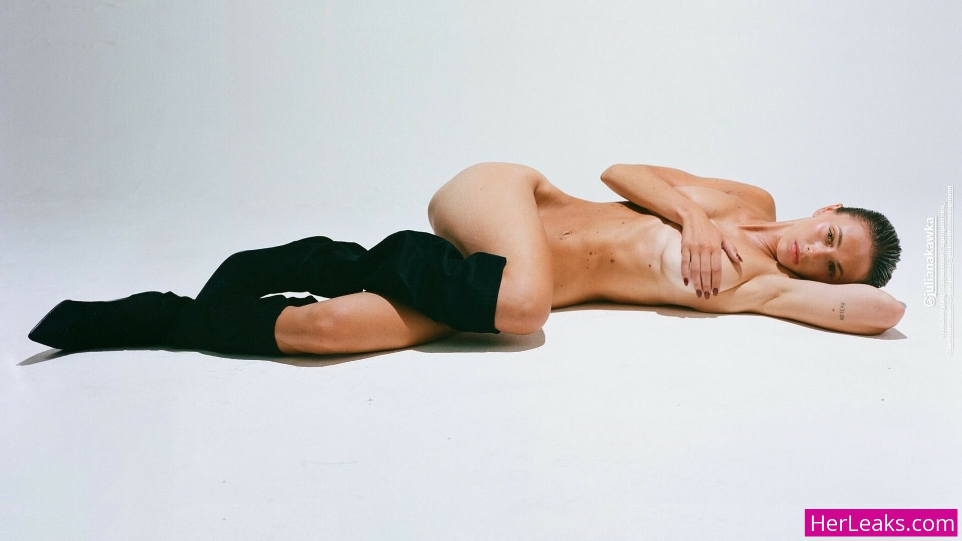 Juliana Kawka - Image 79
