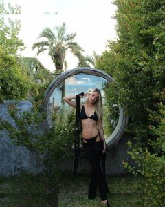 Juliana Kawka - Image 28
