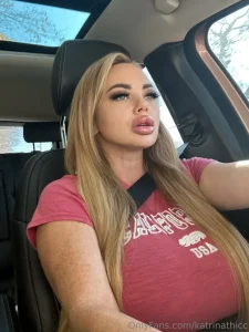 Katrina Thicc - Image 3