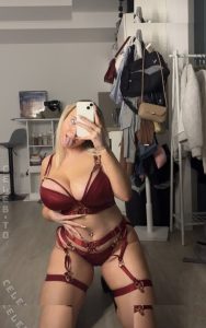 Larissa.lhaa - Image 22