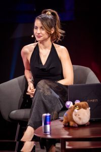 Laure Valée - Image 88