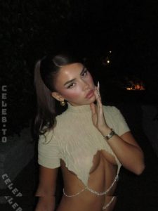 Leah Halton - Image 6