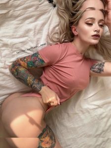 Leah Meow - Image 180