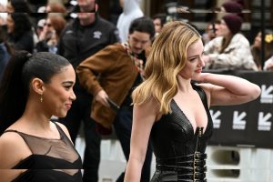 Lili Reinhart - Image 177