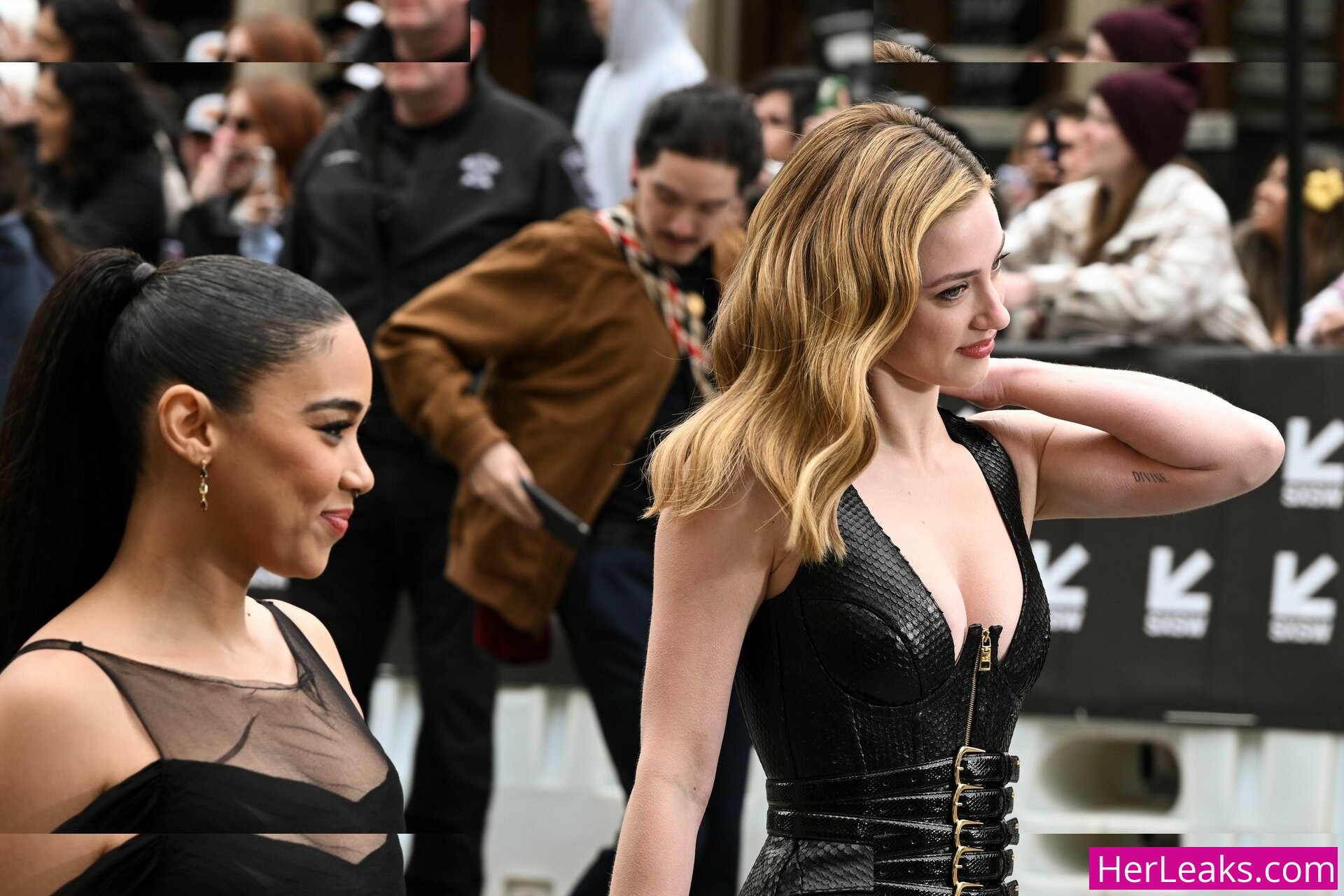Lili Reinhart - Image 177
