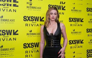 Lili Reinhart - Image 157
