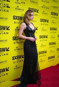 Lili Reinhart - Image 153