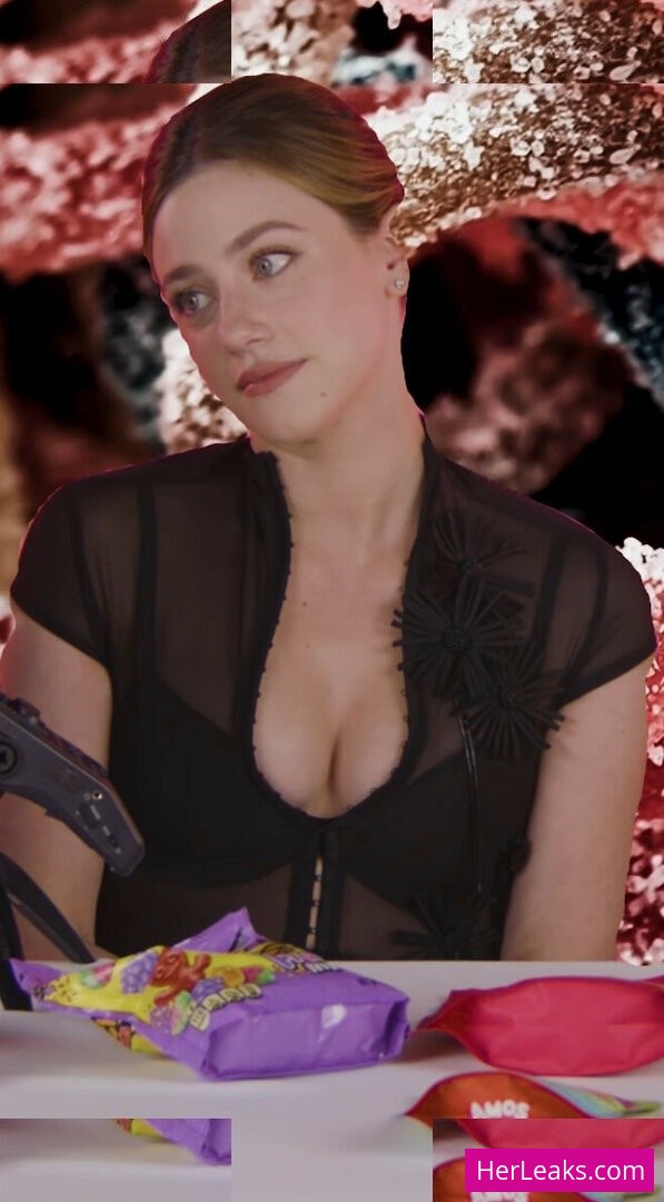 Lili Reinhart - Image 138