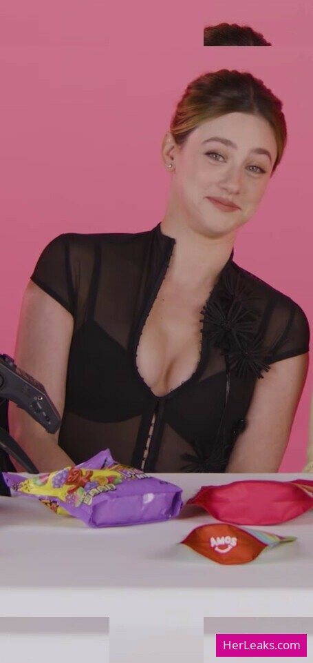 Lili Reinhart - Image 137