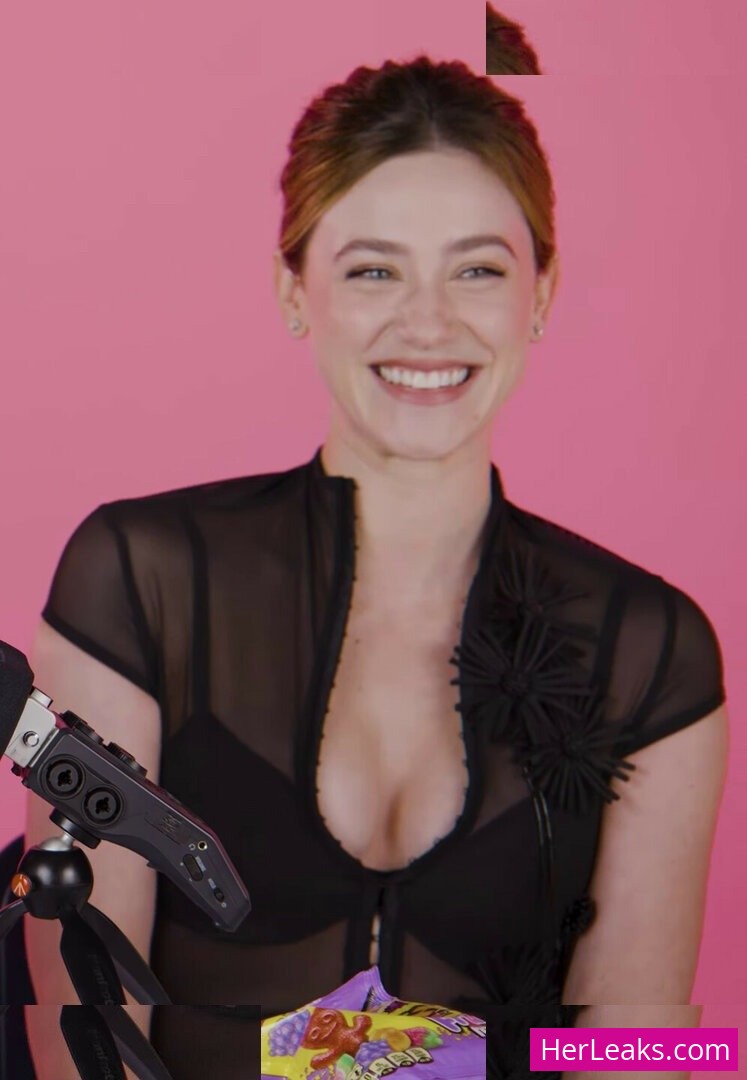 Lili Reinhart - Image 136
