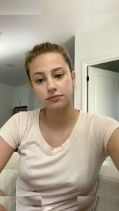 Lili Reinhart - Image 125
