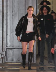 Lili Reinhart - Image 96