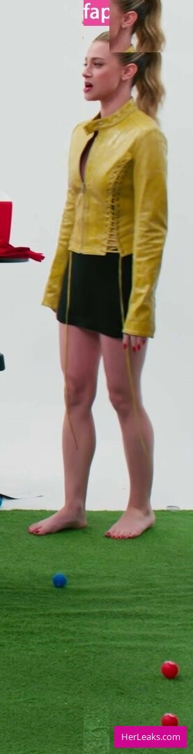 Lili Reinhart - Image 59