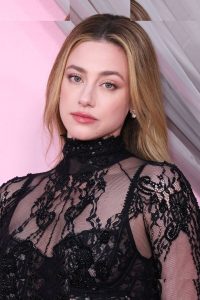 Lili Reinhart - Image 15