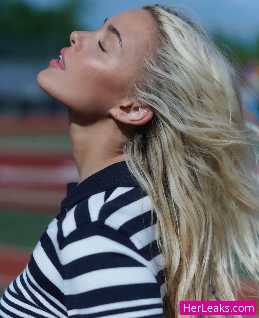 Livvy Dunne - Image 570