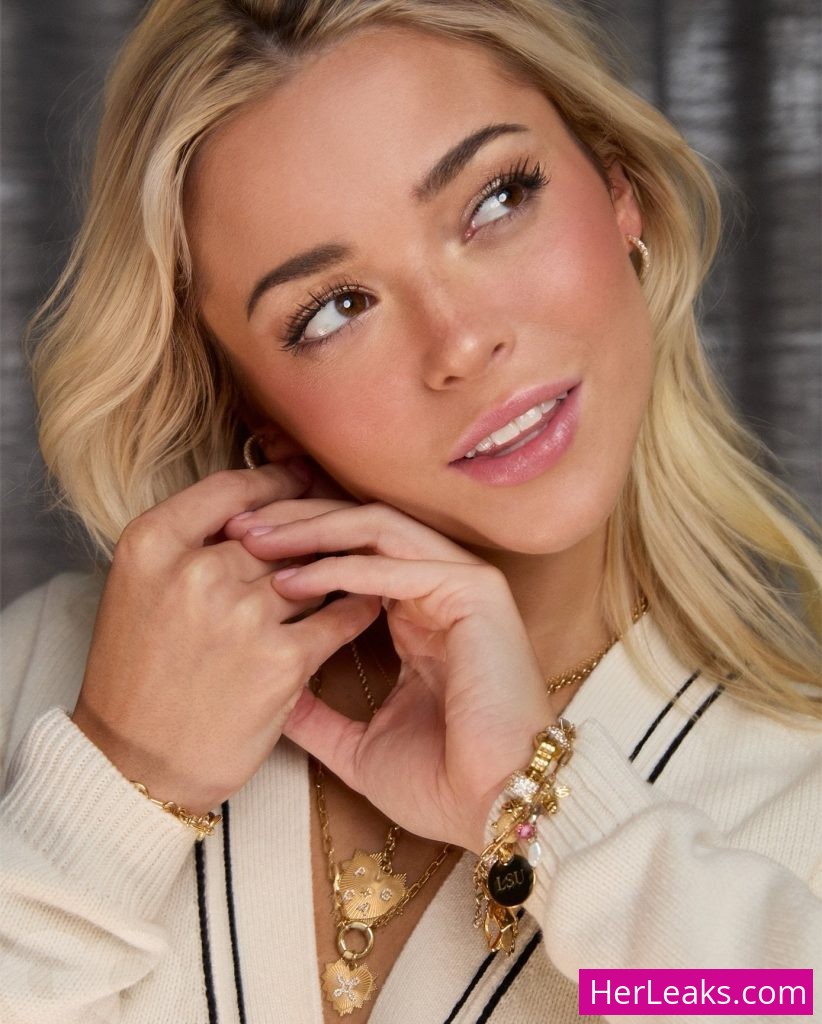 Livvy Dunne - Image 478