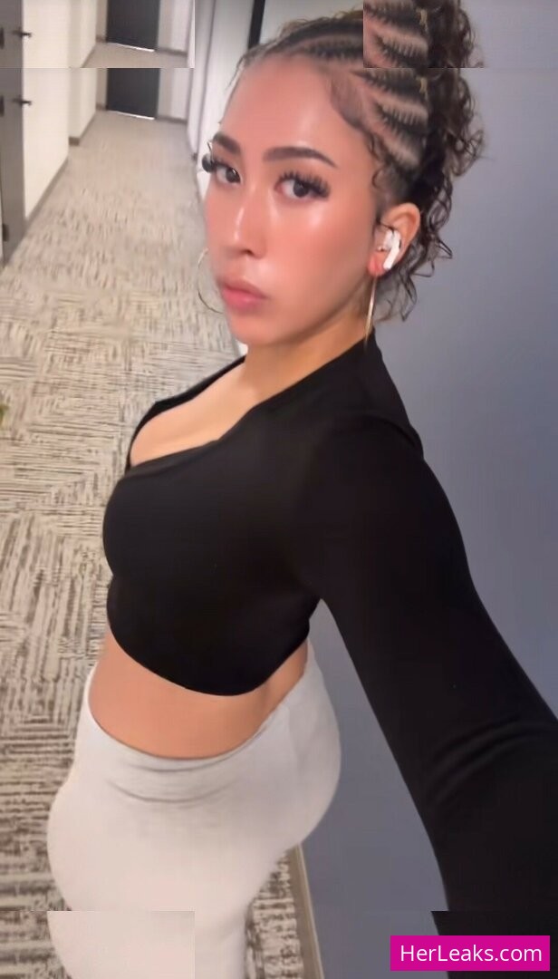 liyahjolie - Image 3