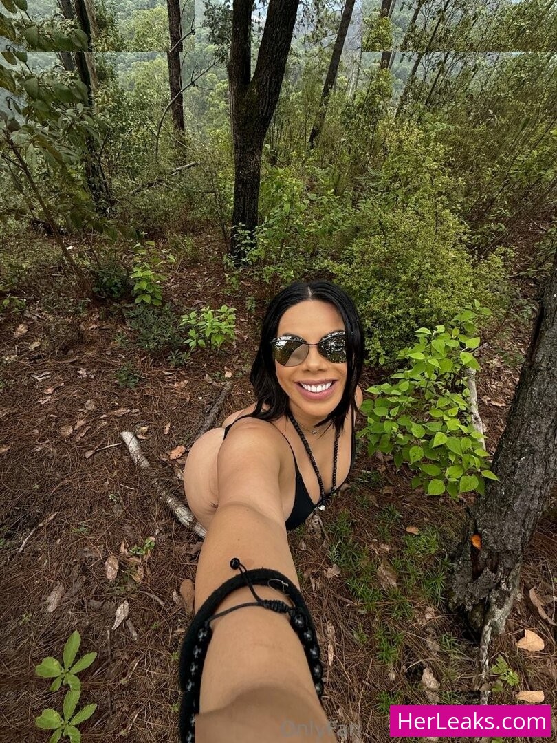 Lizbeth Rodríguez - Image 33