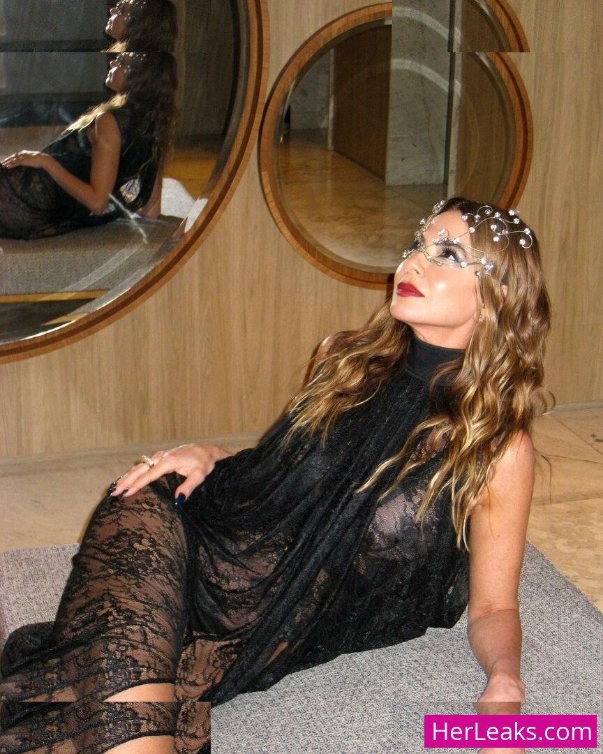 Luciana Gimenez - Image 48