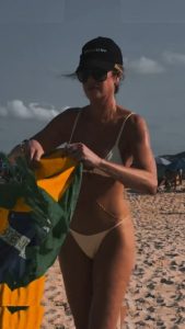 Luciana Gimenez - Image 42