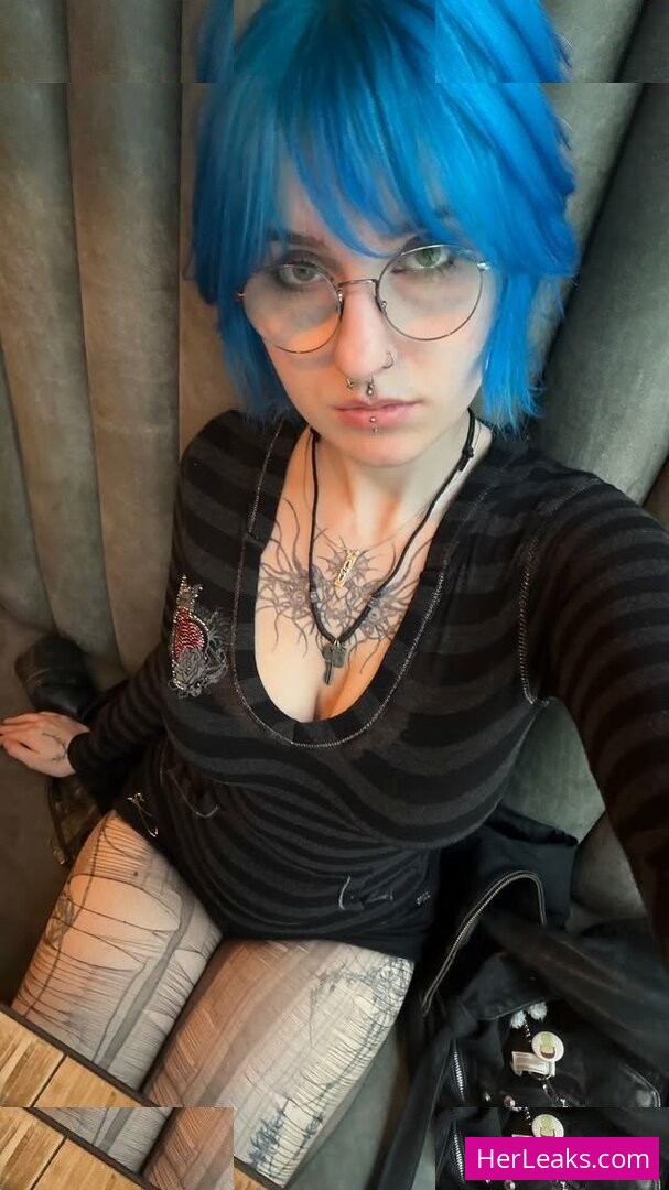 Lyra Crow - Image 100