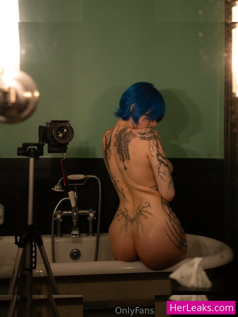 Lyra Crow - Image 26