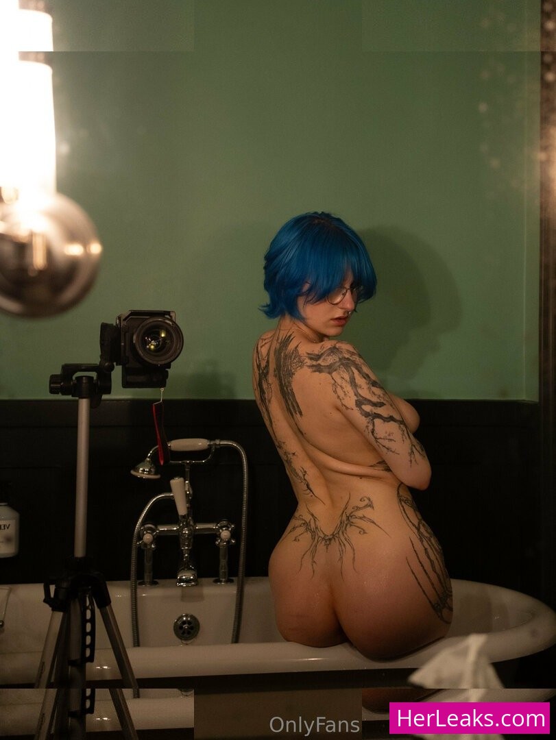 Lyra Crow - Image 12