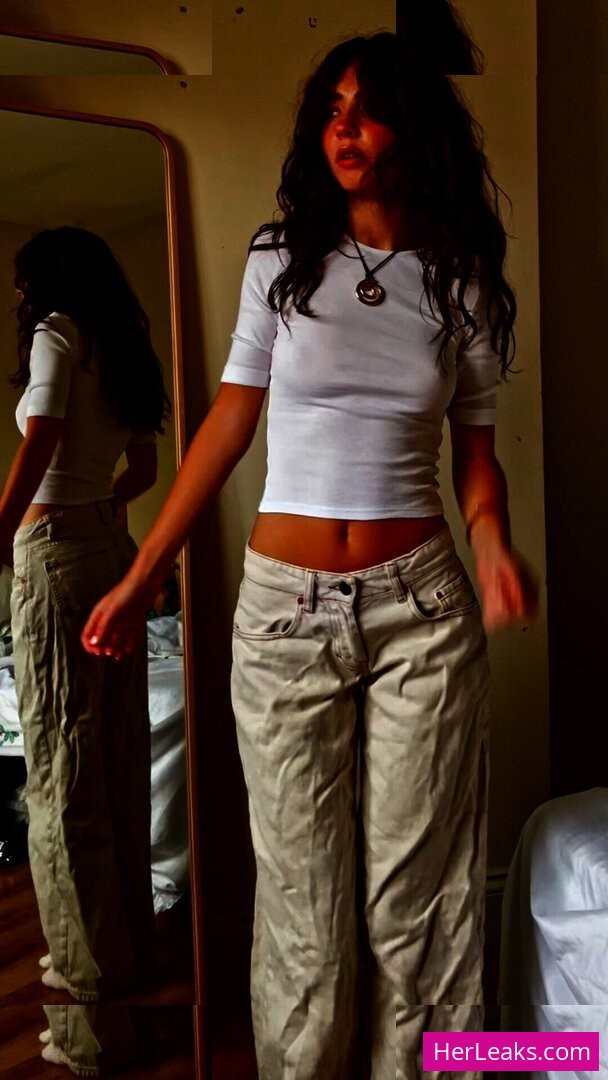 Lyzzahh - Image 136