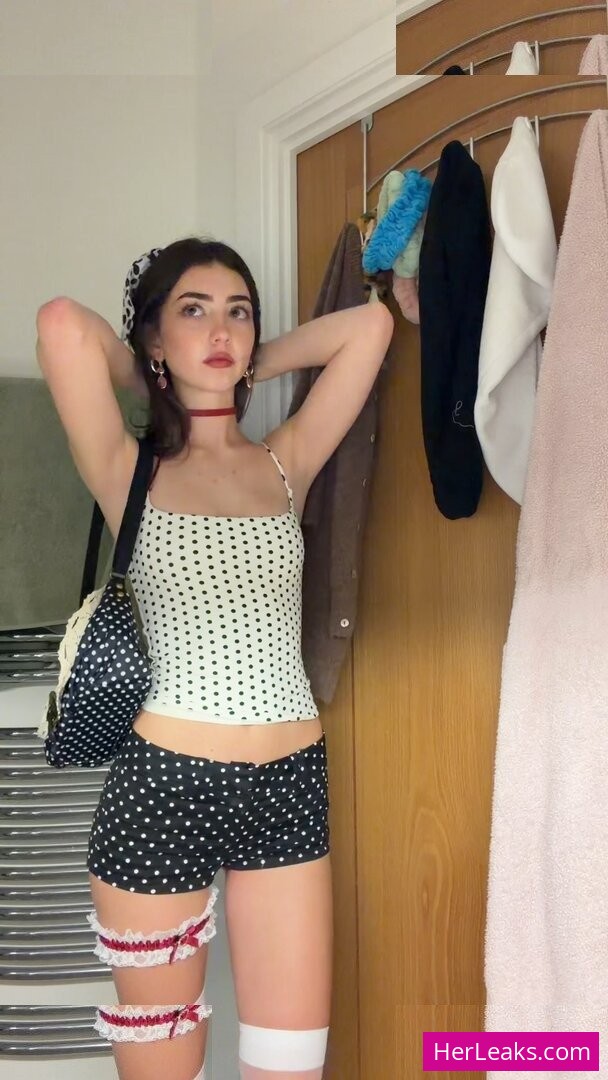 Lyzzahh - Image 114