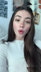 Lyzzahh - Image 41