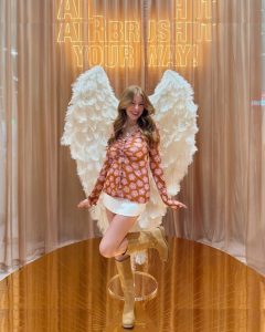 Madeline Ford - Image 4