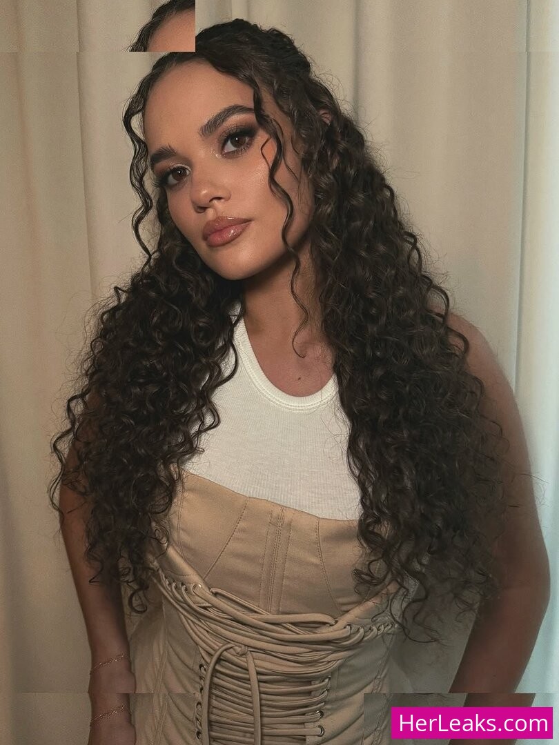 Madison Pettis - Image 190