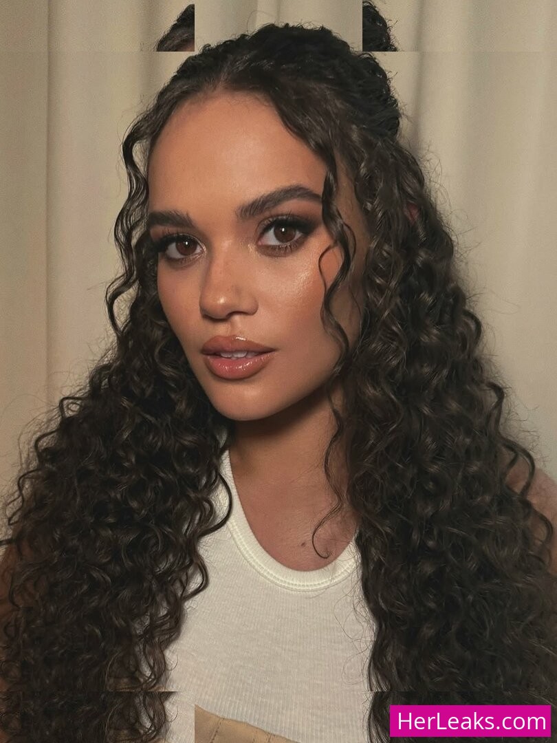 Madison Pettis - Image 188
