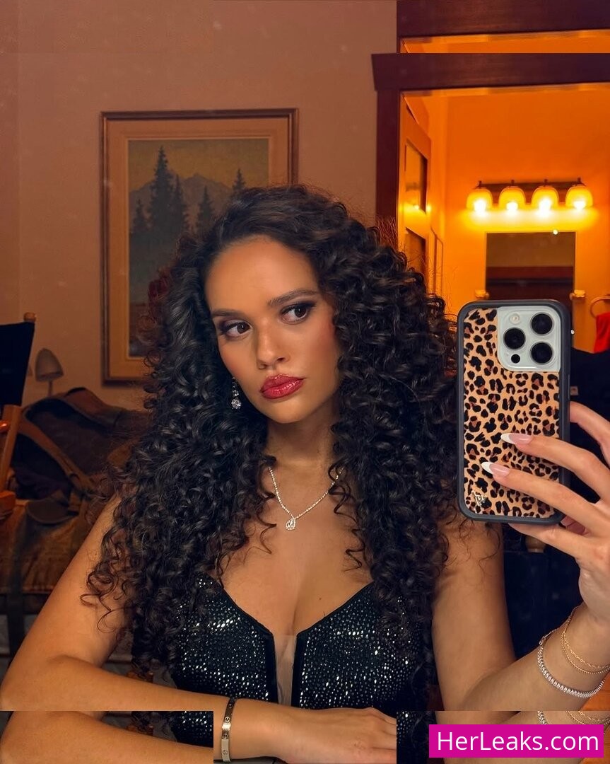 Madison Pettis - Image 118