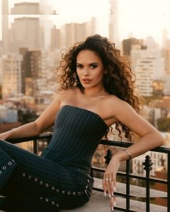 Madison Pettis - Image 107
