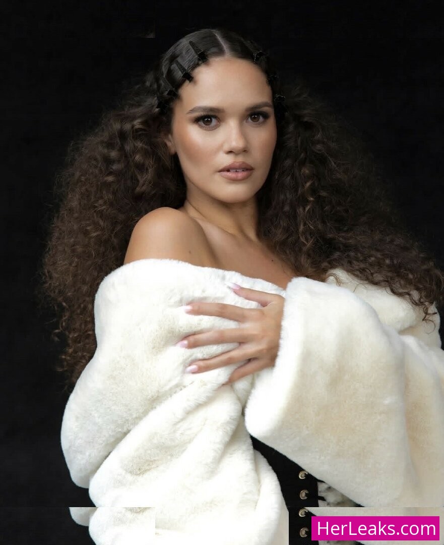 Madison Pettis - Image 78