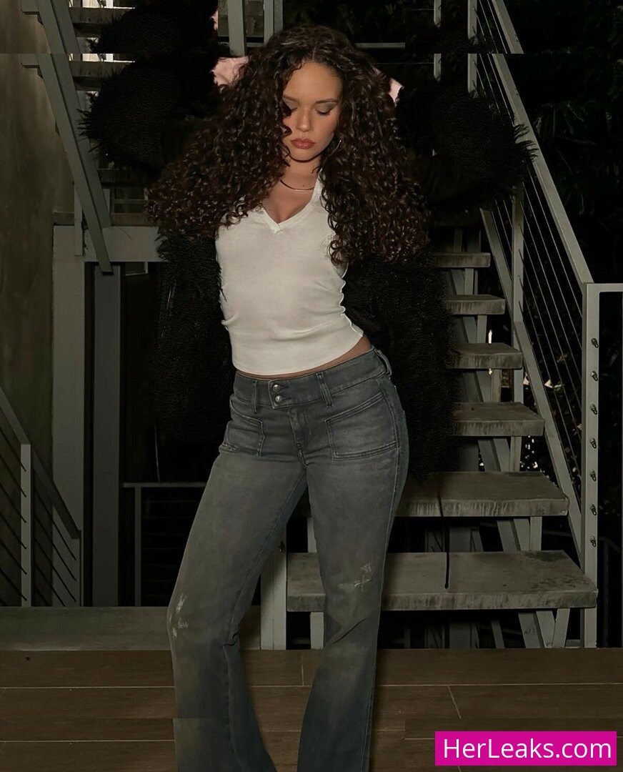 Madison Pettis - Image 67