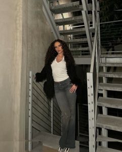Madison Pettis - Image 65