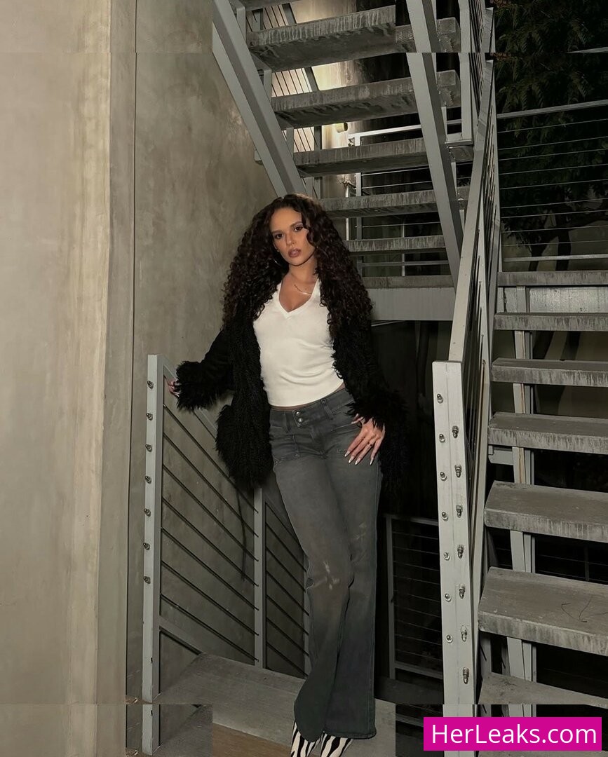 Madison Pettis - Image 65